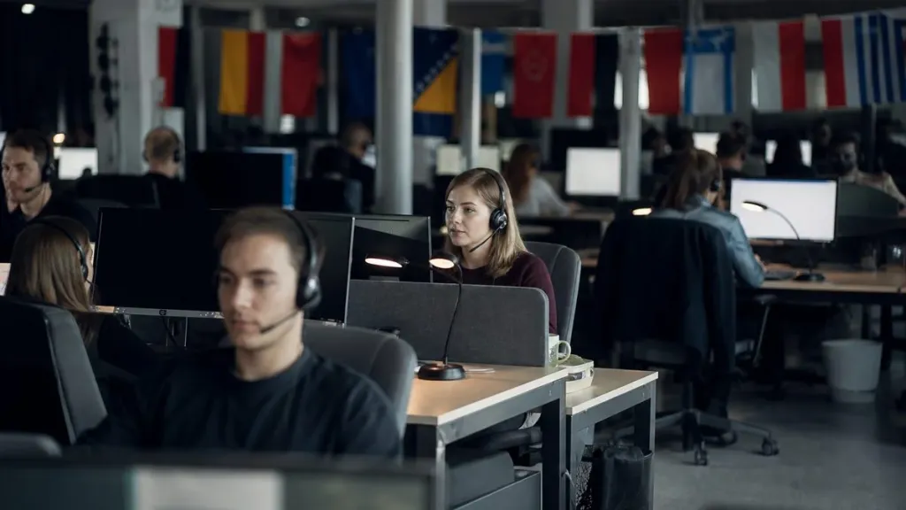 agencje-call-center-i-obsuga-klienta-fluktuacja-zmiany-jezyki